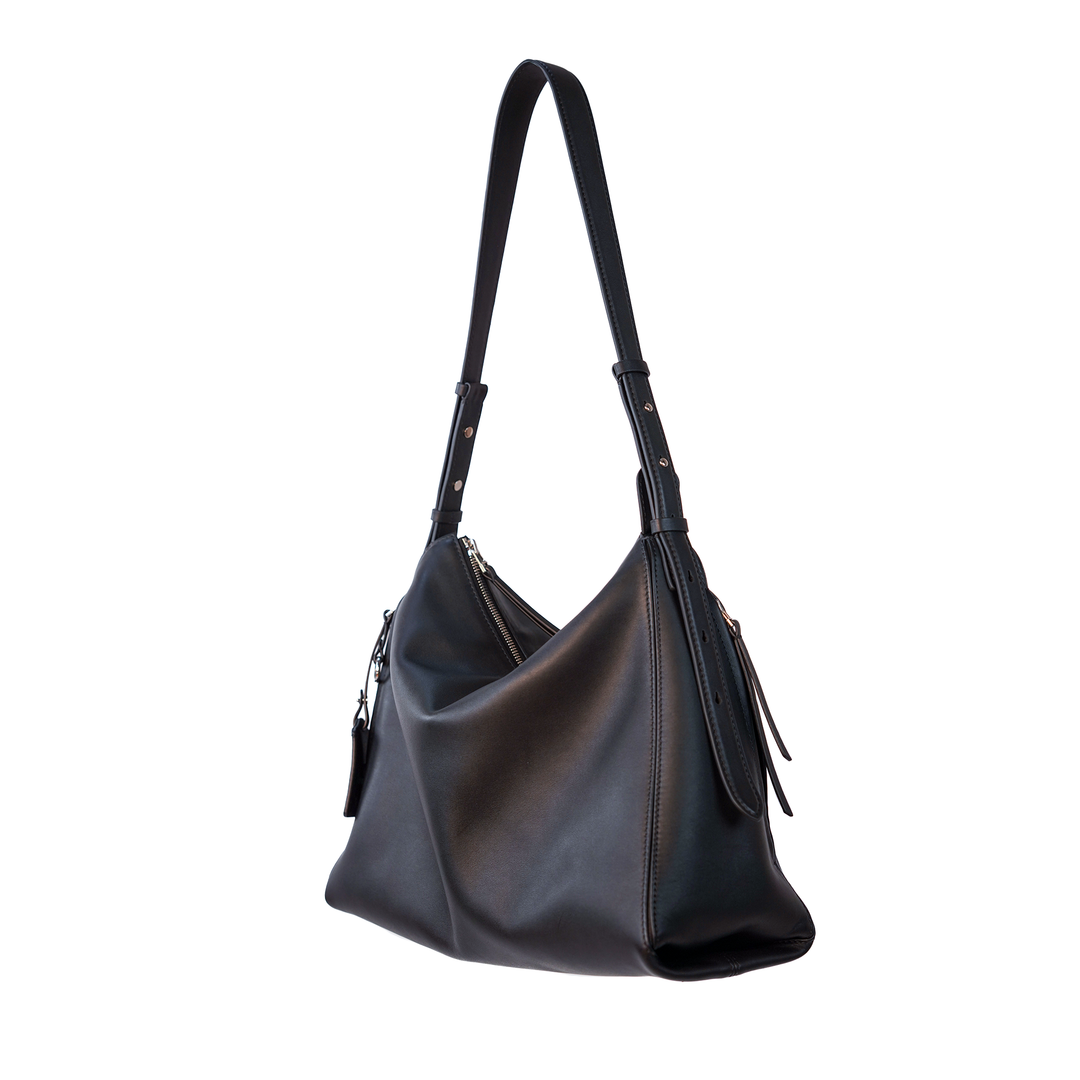 Large Hobo in Black
