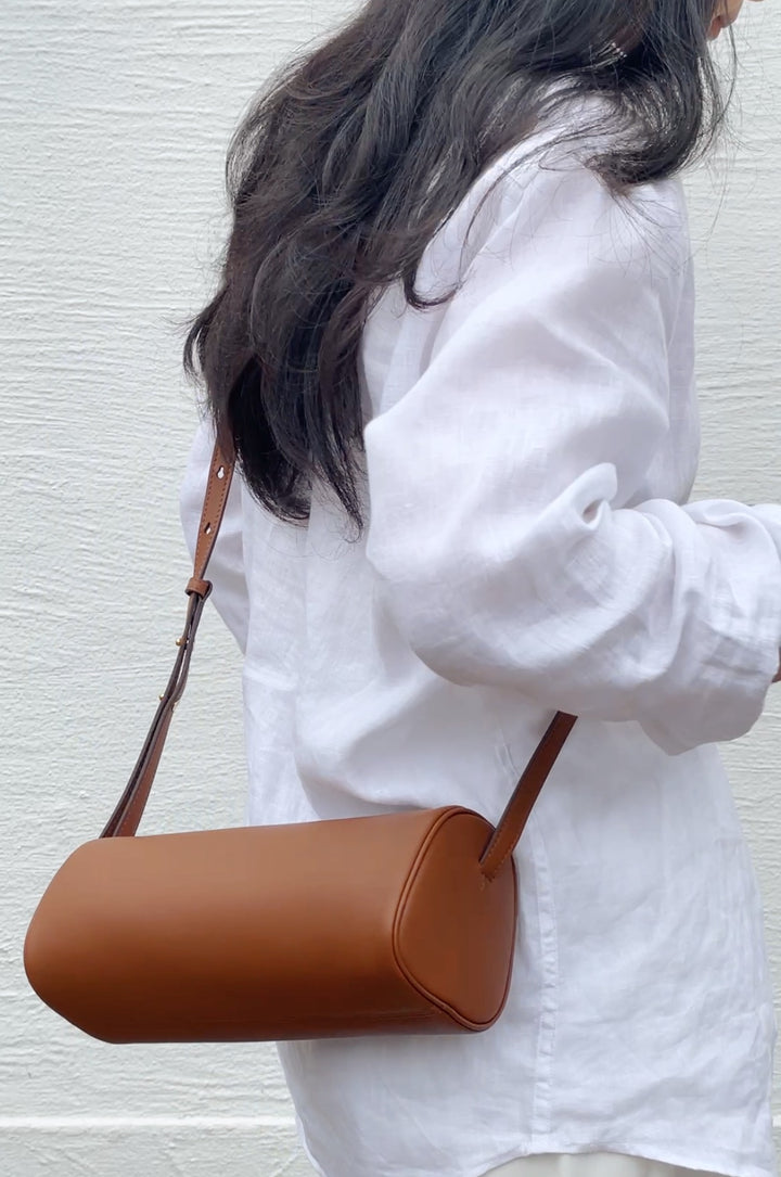 Cylinder Purse in Caramel